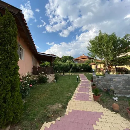 Πανσιόν тихият кът- Ognyanovo (Blagoevgrad)