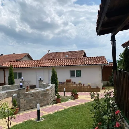 тихият кът- Casa de hóspedes