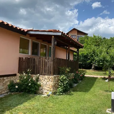 тихият кът- Πανσιόν Ognyanovo (Blagoevgrad)